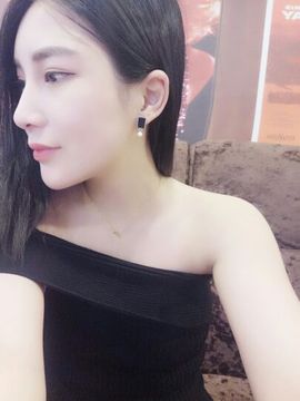 静静🌙主播照片