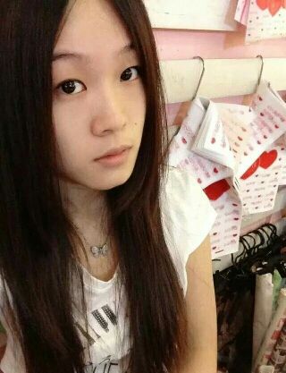 貧農(nóng)*小狼的主播照片