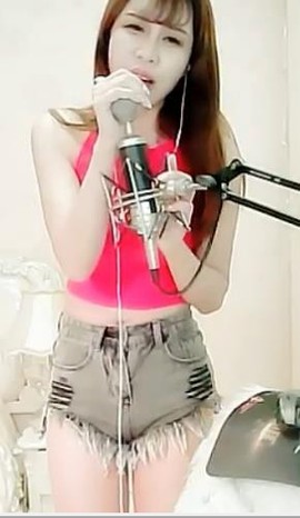 @东厂朱雀@照片主播照片