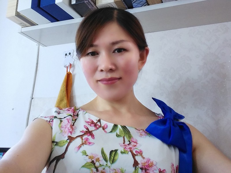 真诚的桃子的主播海报