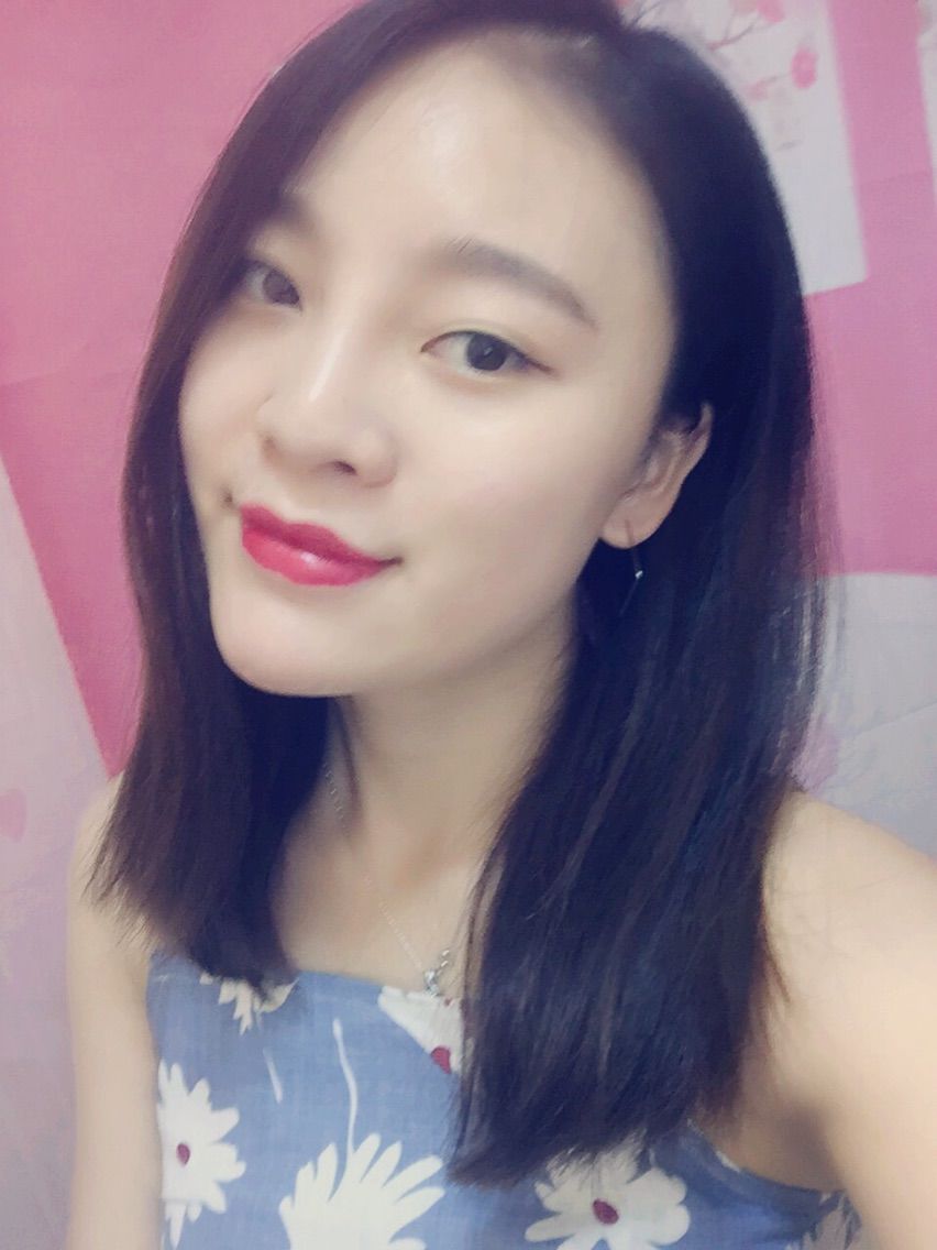 「王不吝停播一个月的主播照片
