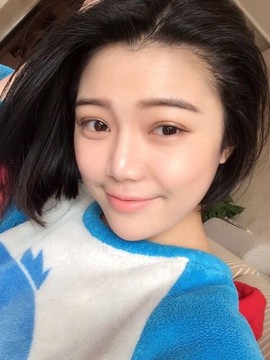 大聆听温主播照片