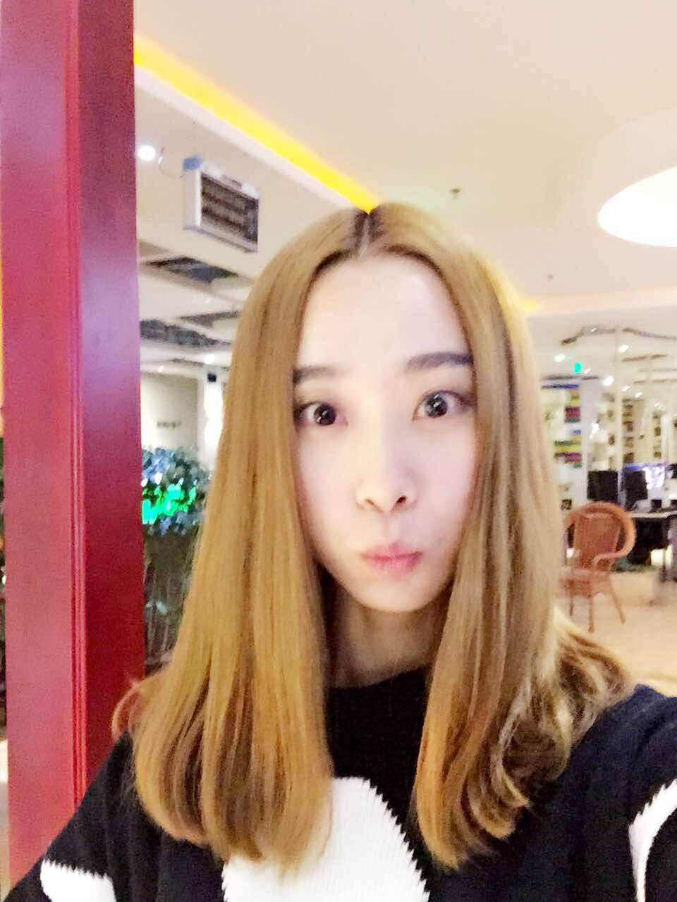 昵稱違規，請重新修改的主播照片