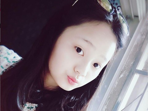 艺小江海报