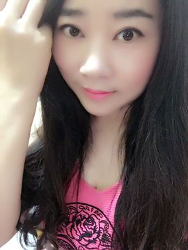 璐璐-洗祛繁华主播照片