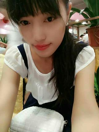 爱在弦上q的主播照片