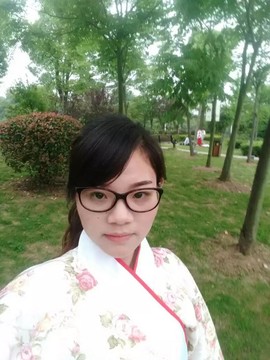 cailu81主播照片