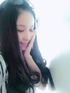 魅丽晴儿主播照片