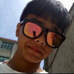 请叫我校草的主播照片