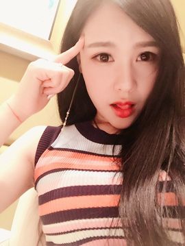 ゅ≈这个少女不太冷主播照片
