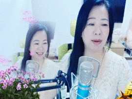 魅力女人唱民歌主播照片