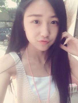 小懒懒~主播照片