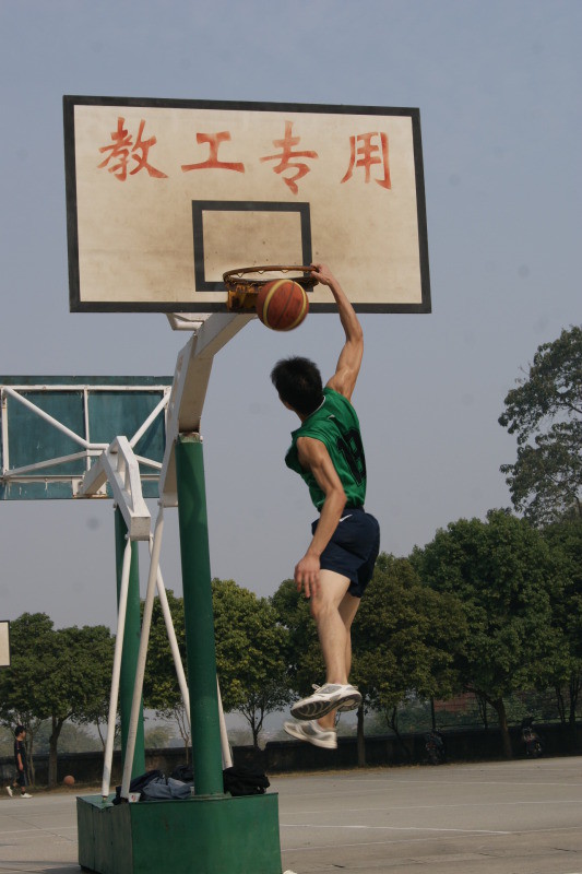 居哥狙击的主播照片