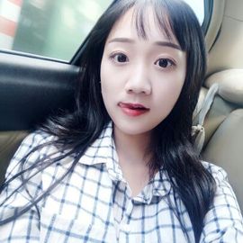 little七月主播照片