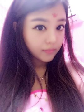 九小九，主播照片