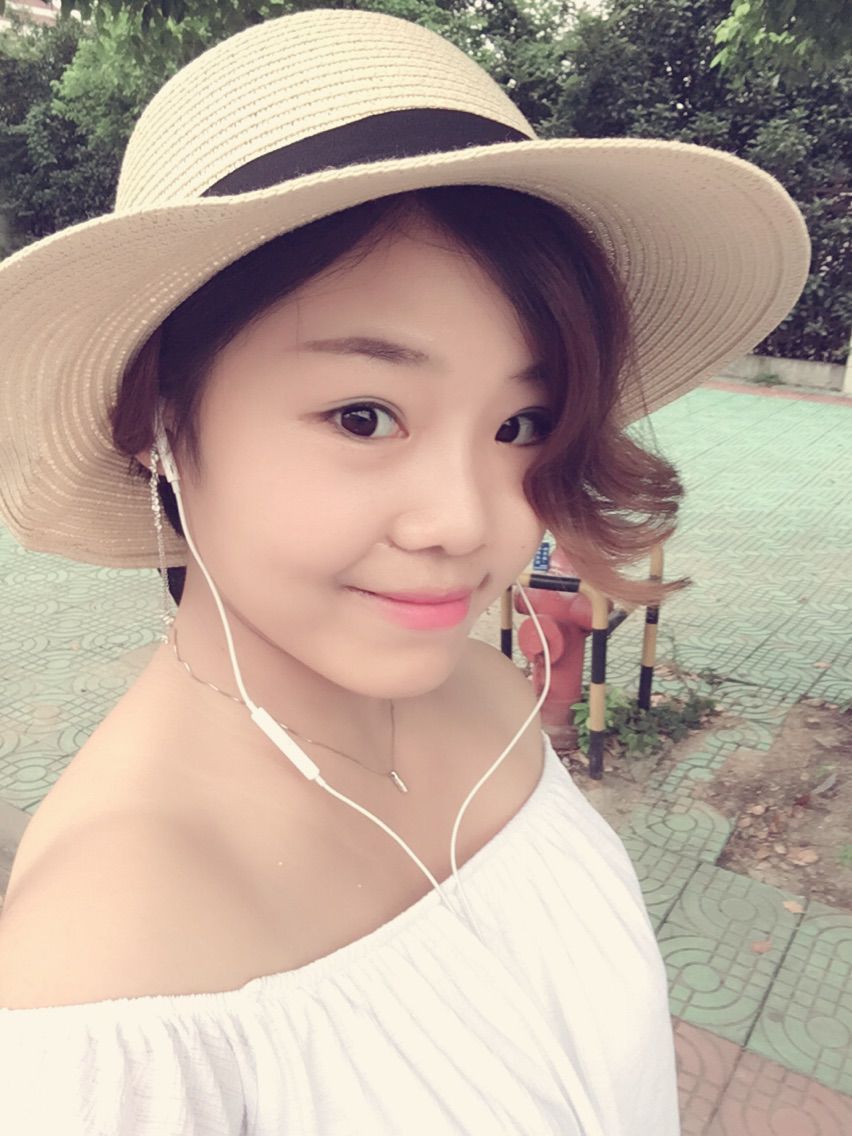 金灿灿f的主播照片