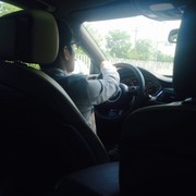 别看了丶你帅不过我
