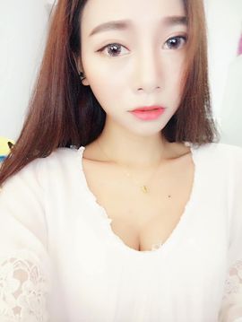 不学污术的小六主播照片