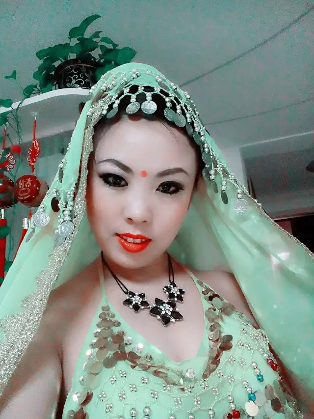 💜叶子💜缘聚直播主播照片