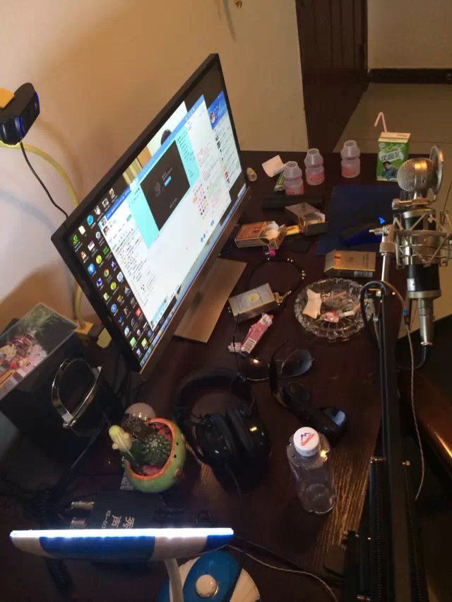 主播：小偉哥的主播照片