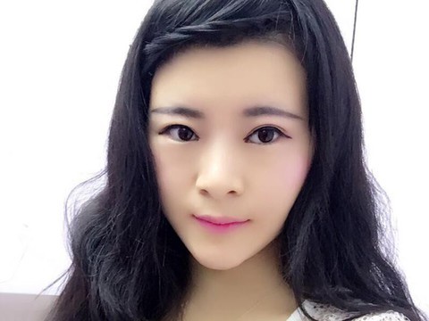小谭谭爱吃鱼海报