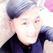 梁振宇，