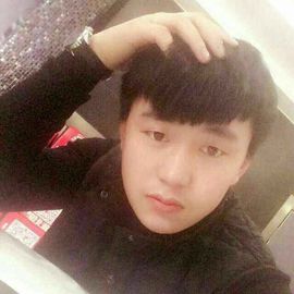 小明哥😘主播照片