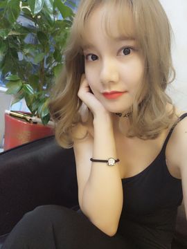 s模特悠悠💄💄主播照片