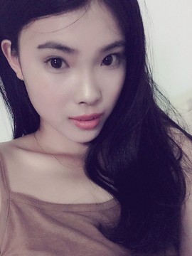 风中的风铃主播照片