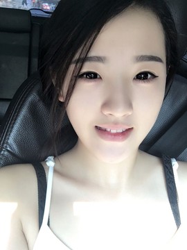 风中的风铃主播照片
