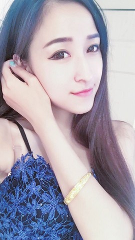 风中的风铃主播照片