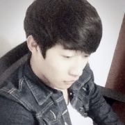 笑容比眼泪多丶