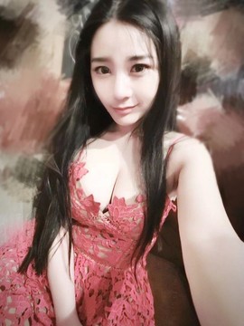亲切家族主播照片
