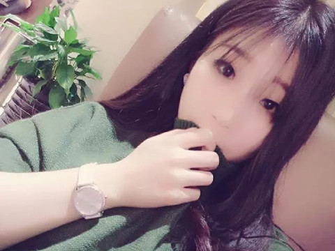 黛魅i海报