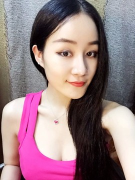 大聆听温主播照片