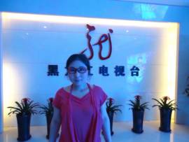 百变女神涵涵主播照片