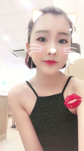 璐宝停播主播照片