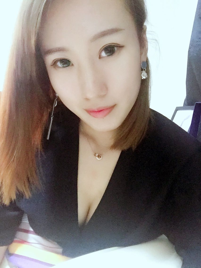 长腿妹子😍的主播照片