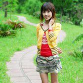 小女子拍拍拍海报