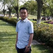 亮哥哥LEE海报