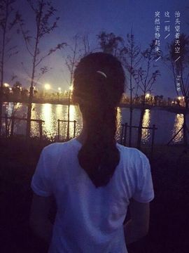 打不死的小辣椒主播照片