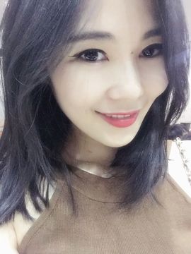 曾…经主播照片