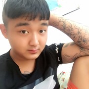小阿雨。