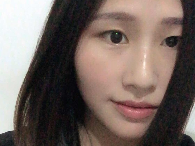 想学化妆的来👸🏼的主播海报