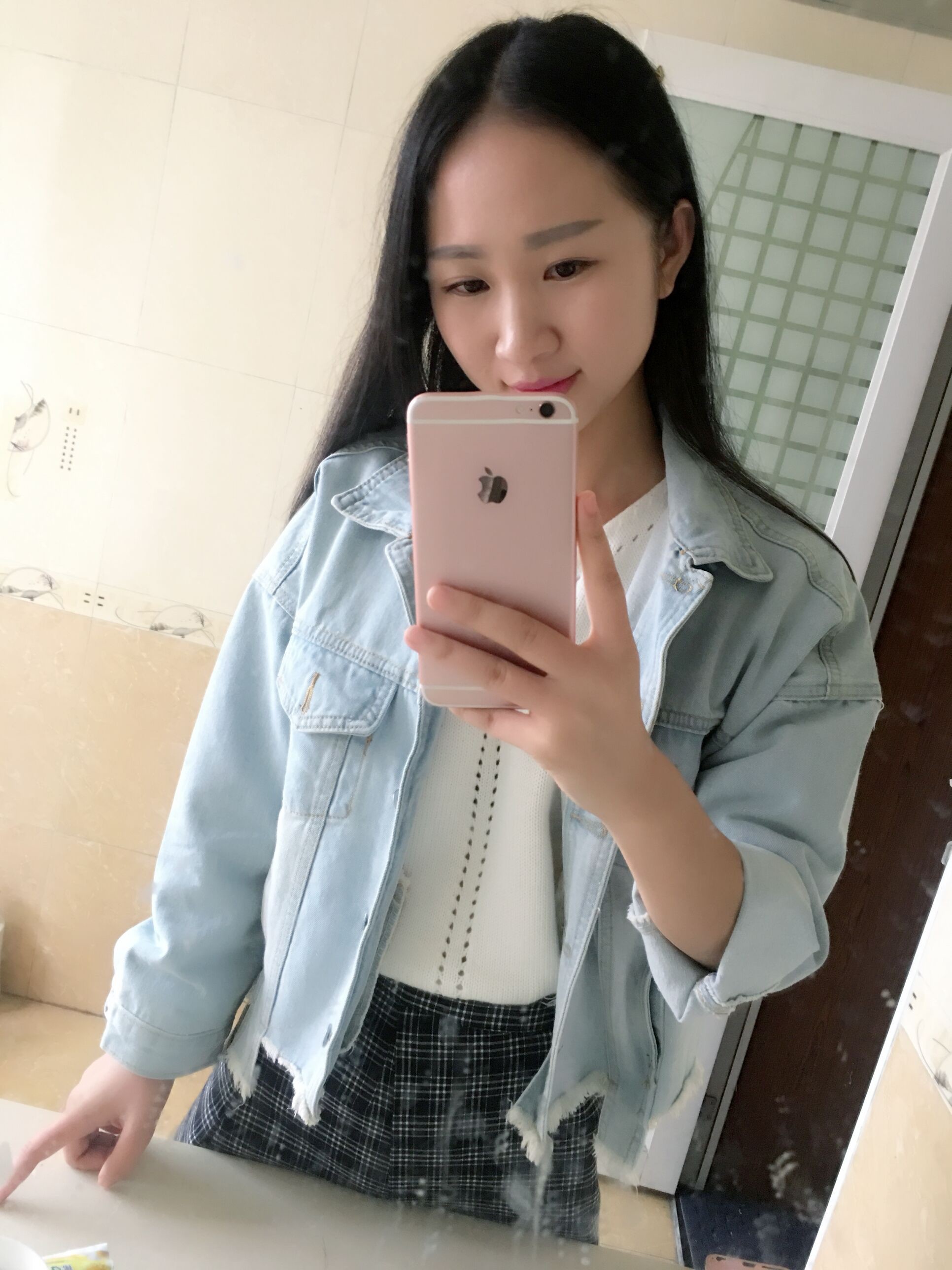 H。zz的主播照片