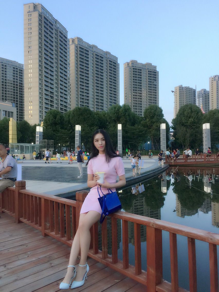 风中的风铃的图片