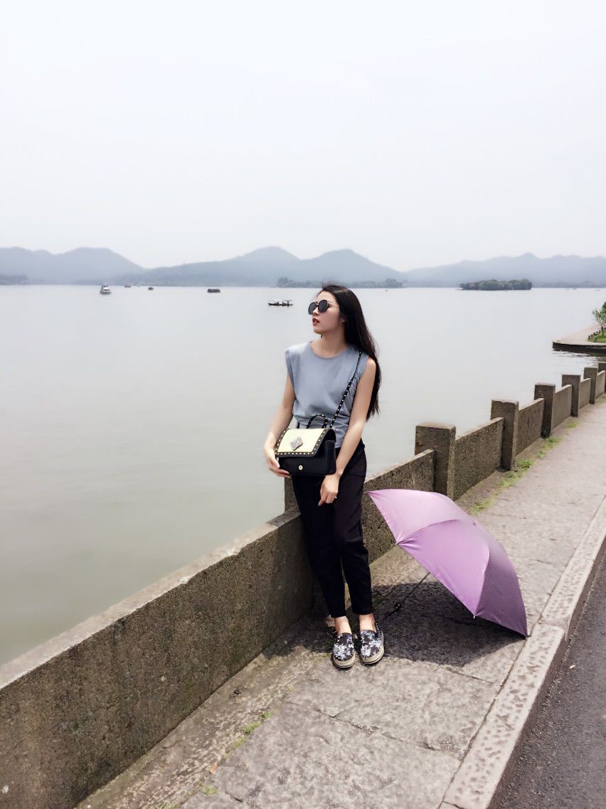 风中的风铃的图片