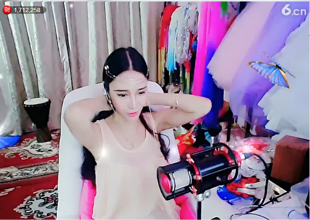 风中的风铃的图片