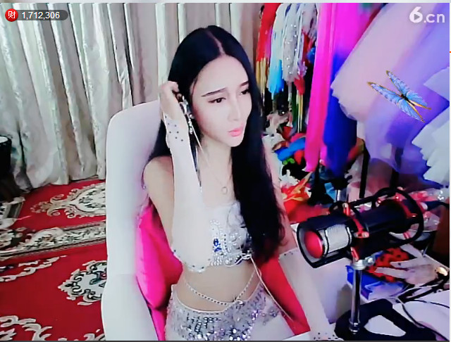 风中的风铃的图片