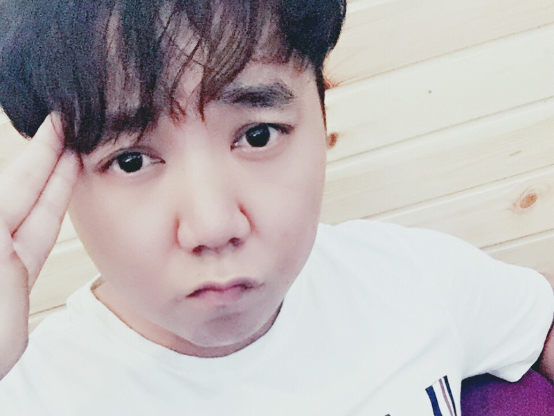 MC丶丶少轩的主播海报
